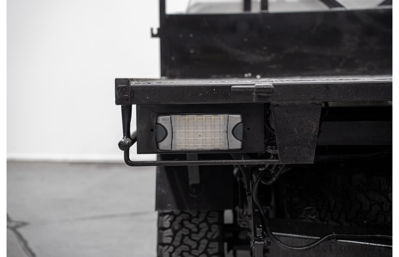 5/2019 Toyota Hilux SR (4x4) GUN126R MY19 UPGRADE Double C/Chas White Turbo Diesel 2.8L