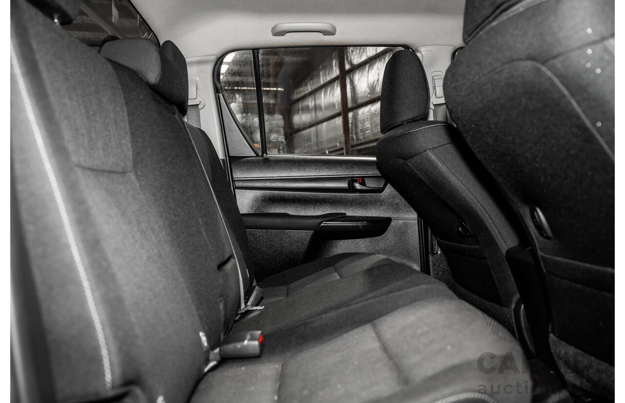 5/2019 Toyota Hilux SR (4x4) GUN126R MY19 UPGRADE Double C/Chas White Turbo Diesel 2.8L