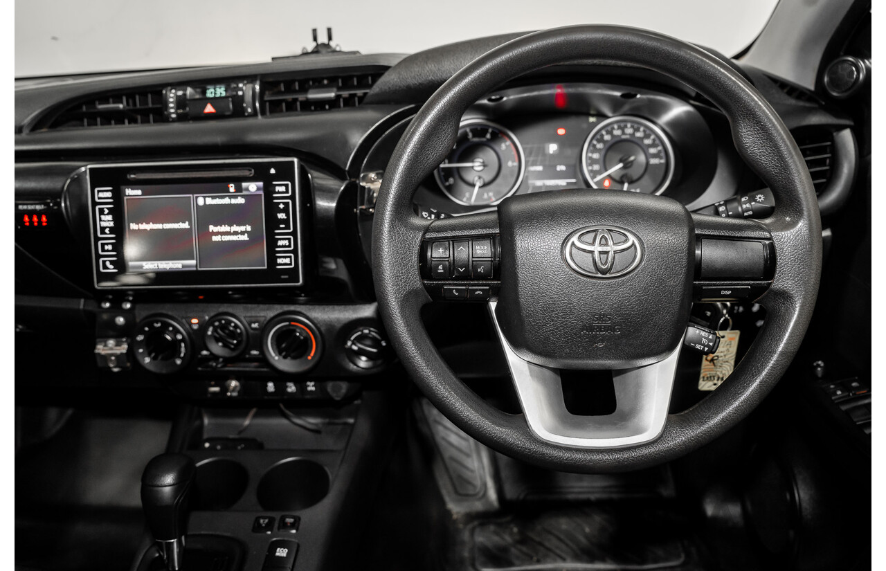 5/2019 Toyota Hilux SR (4x4) GUN126R MY19 UPGRADE Double C/Chas White Turbo Diesel 2.8L