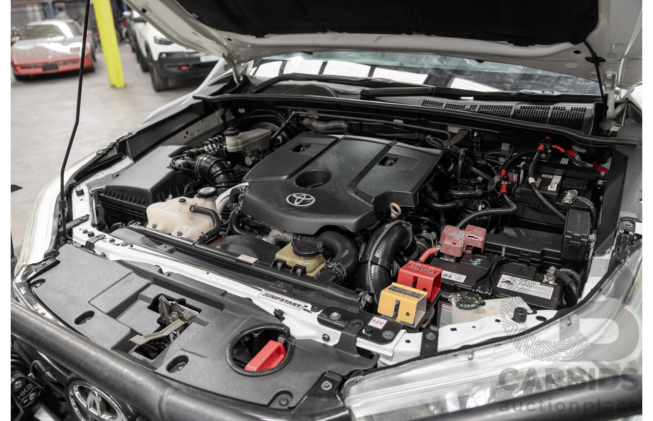 5/2019 Toyota Hilux SR (4x4) GUN126R MY19 UPGRADE Double C/Chas White Turbo Diesel 2.8L