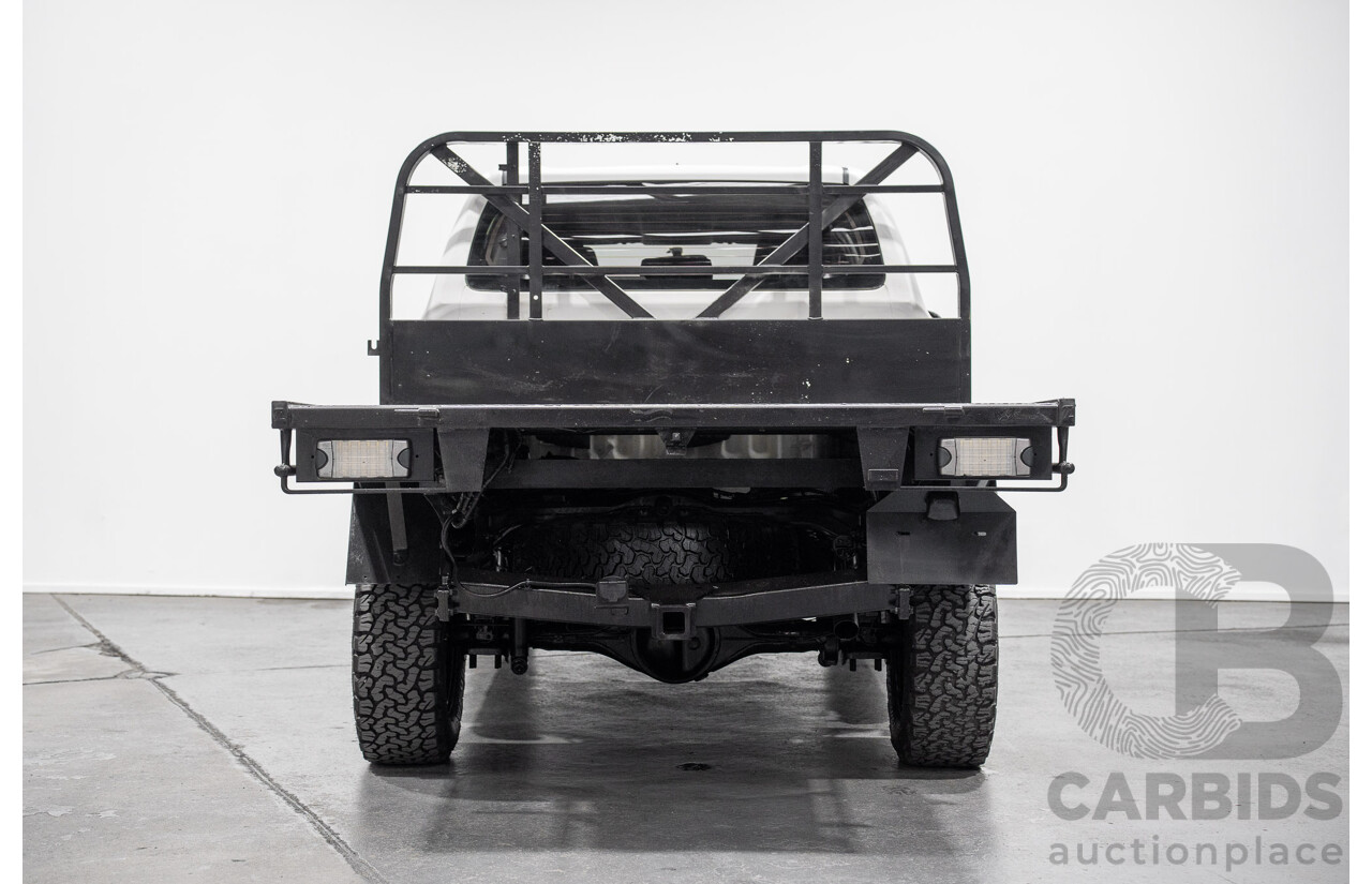 5/2019 Toyota Hilux SR (4x4) GUN126R MY19 UPGRADE Double C/Chas White Turbo Diesel 2.8L