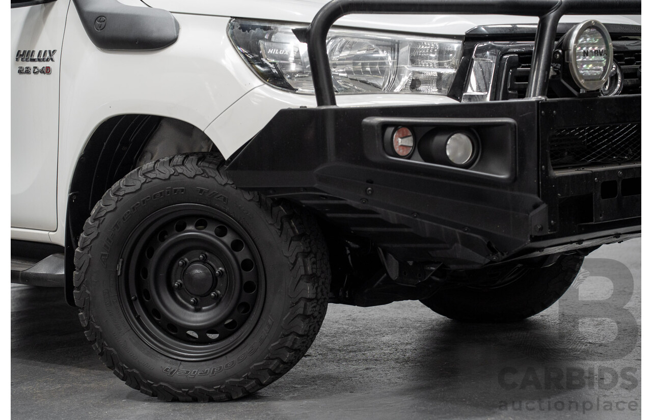 5/2019 Toyota Hilux SR (4x4) GUN126R MY19 UPGRADE Double C/Chas White Turbo Diesel 2.8L