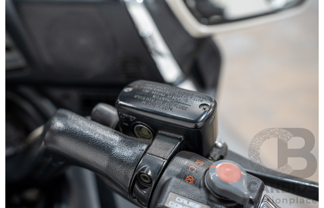 11/1996 Honda Goldwing 1500cc 6cyl Trike