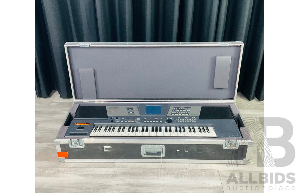 Retro Roland VA 7 Keyboard in Hard Road Case