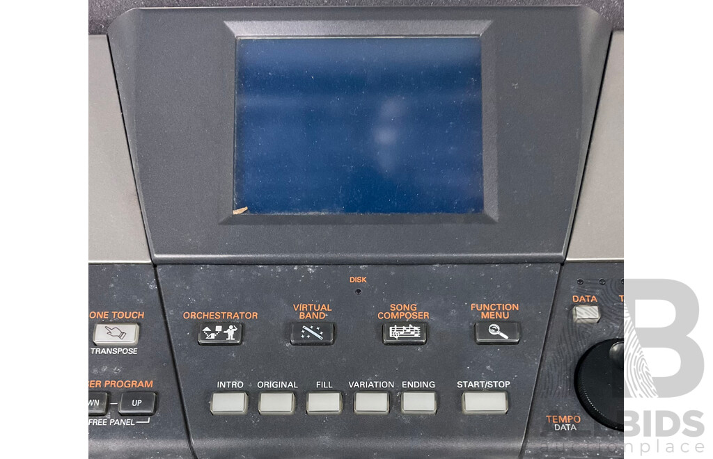 Retro Roland VA 7 Keyboard in Hard Road Case