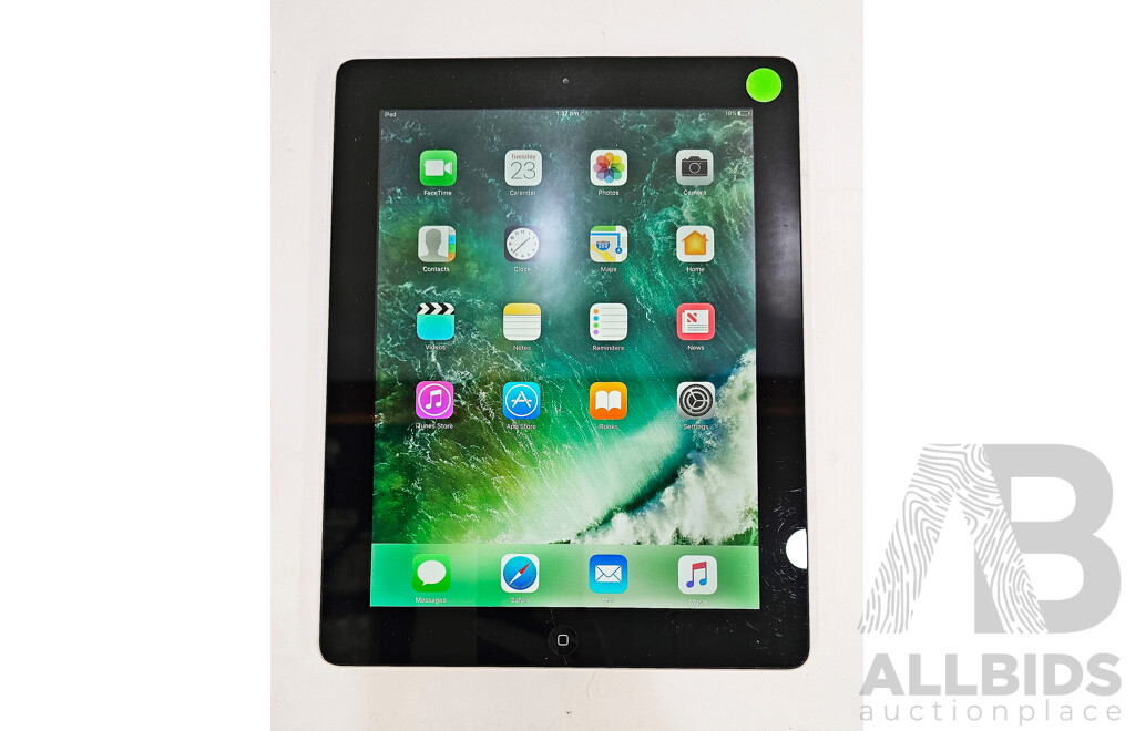 Apple (A1458) 9.7-Inch Wi-Fi 16GB iPad 4th Gen