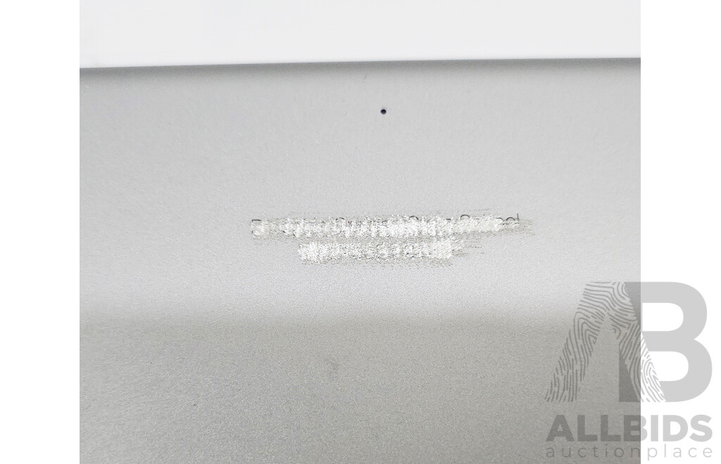 Apple (A1822) 9.7-Inch Wifi 32GB IPad (5th Generation)