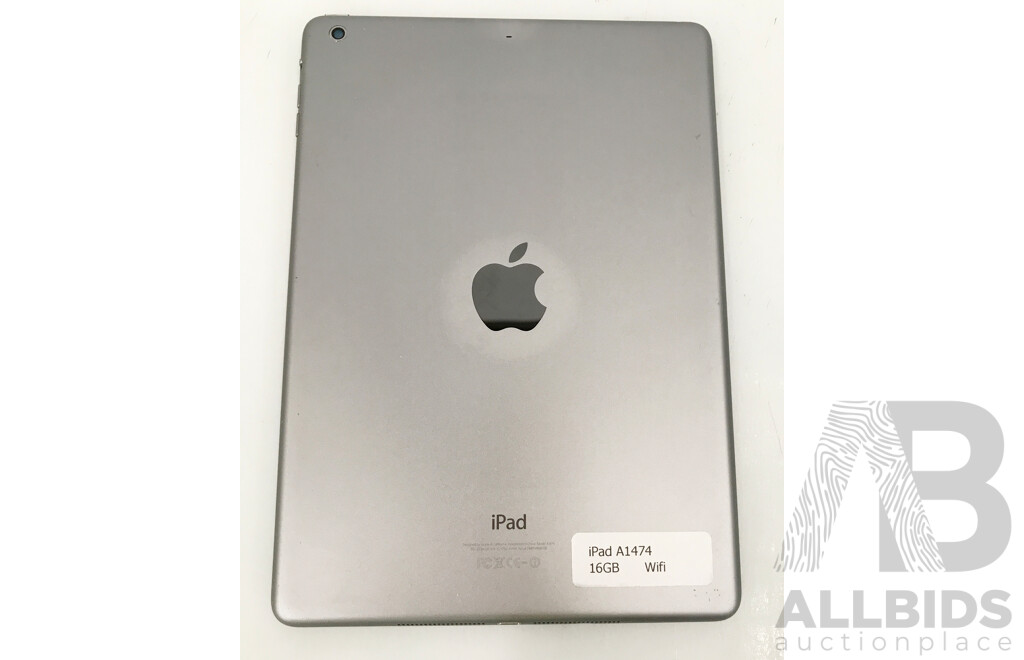 Apple (A1474) 9.7 Inch WIFI 16GB IPad Air