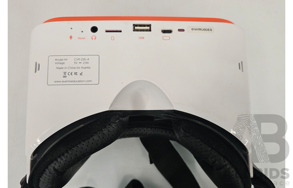 ClassVR Virtual Reality Headsets W/ Hard Case