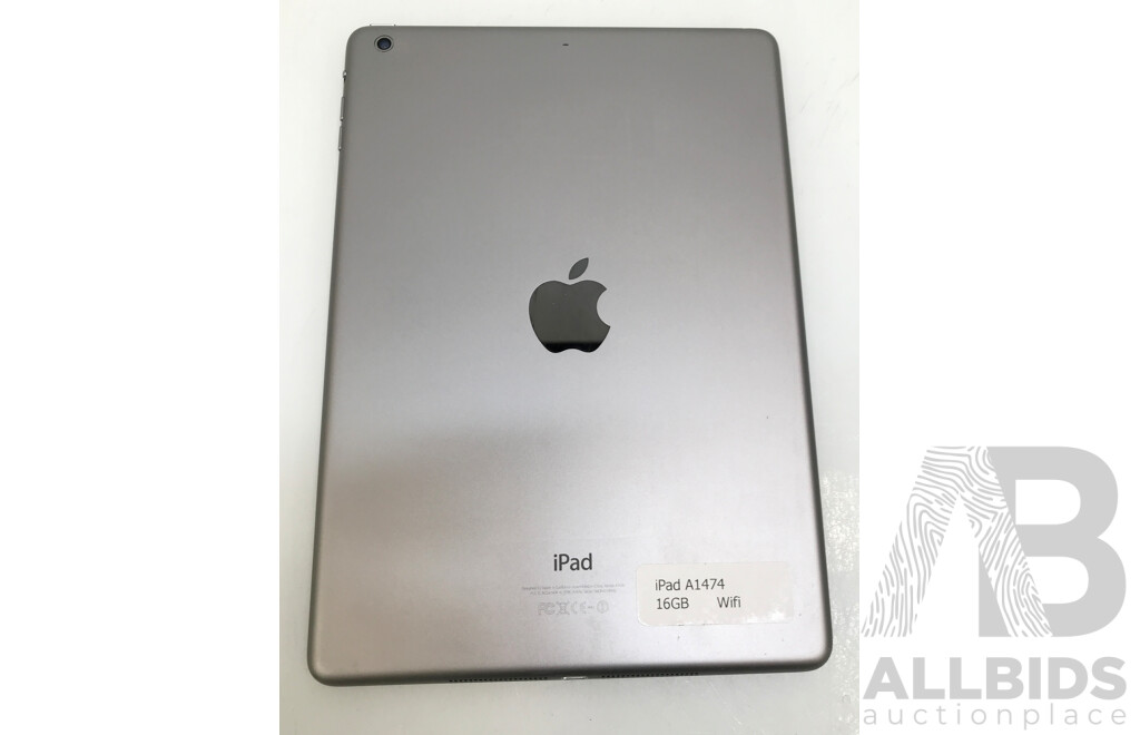Apple (A1474) 9.7-Inch WIFI 16GB IPad Air