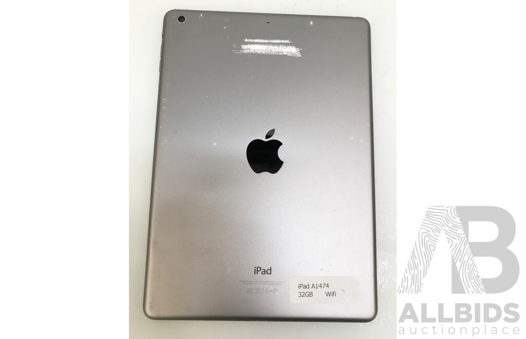 Apple (A1474) 9.7 Inch WIFI 32GB IPad Air