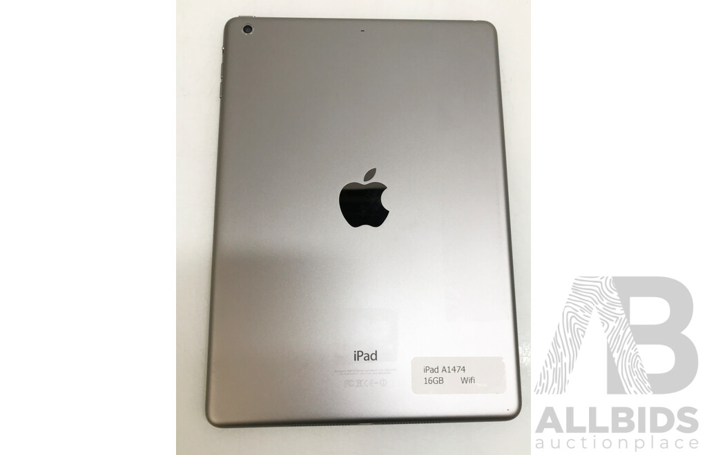 Apple (A1474) 9.7-Inch WIFI 16GB IPad Air