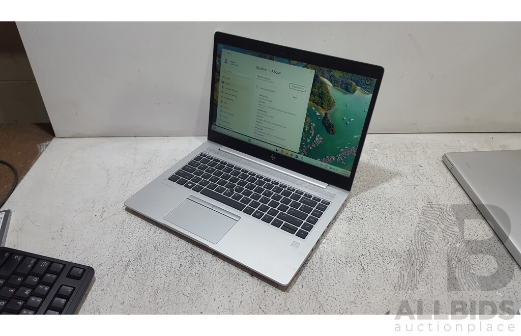 HP EliteBook mt45 AMD Ryzen 3 PRO (3300U) 2.10GHz-3.50GHz 4-Core APU 14-Inch Full HD (1080p) Mobile Thin Client Laptop