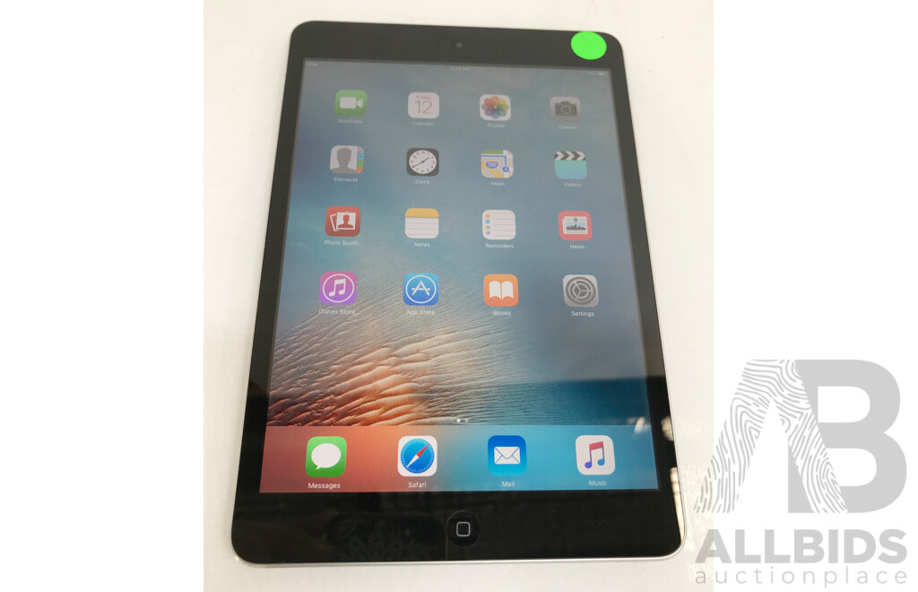 Apple (A1432) 7.9 Inch Wi-Fi 16GB IPad Mini