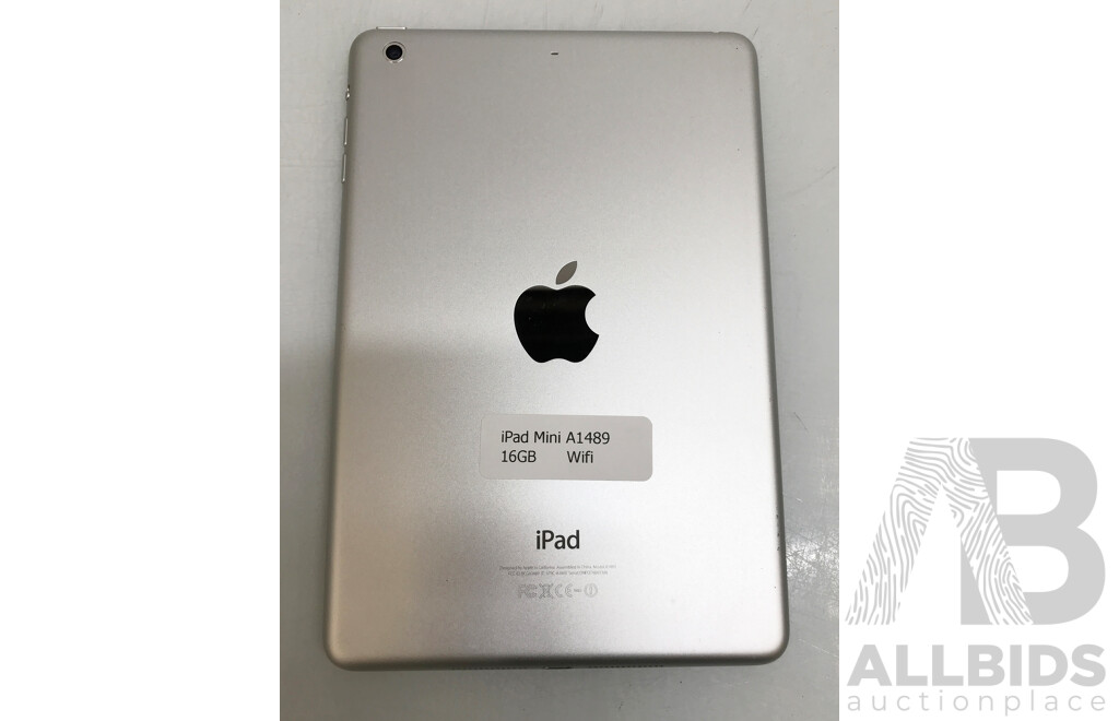 Apple (A1432) 7.9 Inch Wi-Fi 16GB IPad-Mini