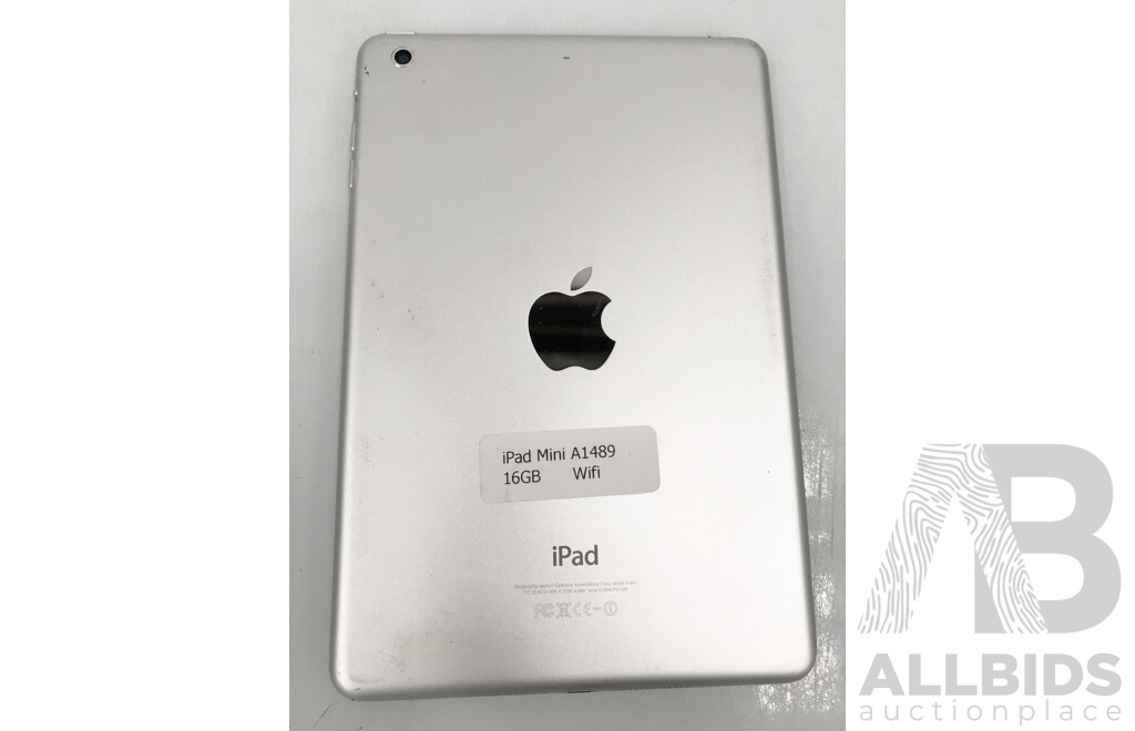 Apple A1432 7.9-Inch Wi-Fi 16GB IPad Mini