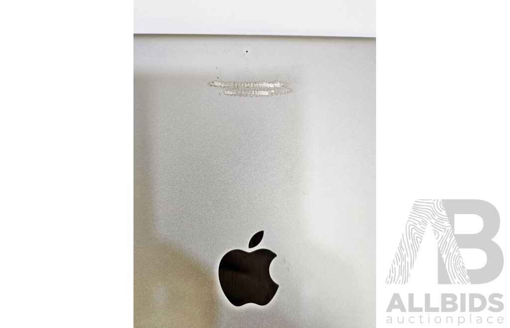 Apple (A1822) 9.7-Inch Wifi 32GB IPad (5th Generation)