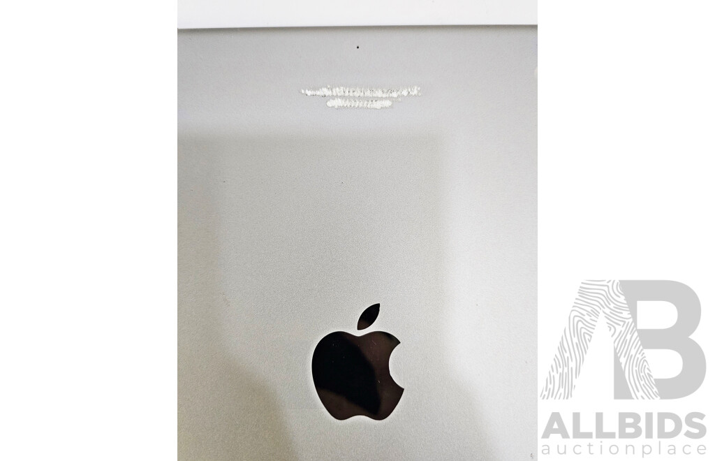 Apple (A1822) 9.7-Inch Wifi 32GB IPad (5th Generation)