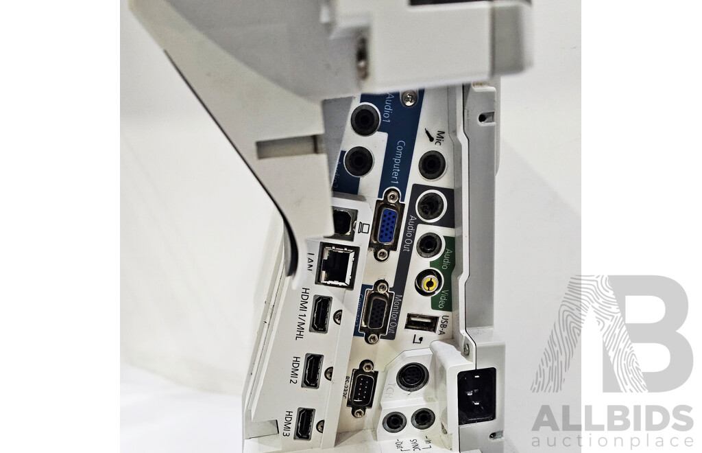 Epson (EB-695Wi) WXGA 3LCD Projector