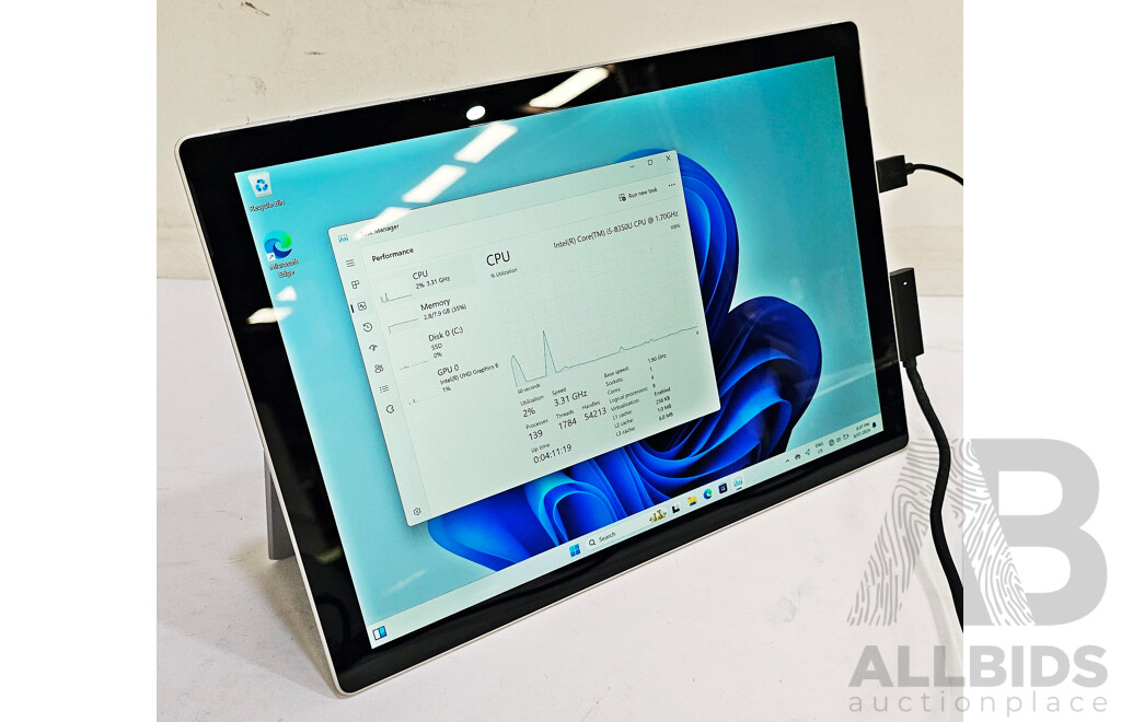 Microsoft (1796) Surface Pro 6 Intel Core I5 (8350U) 1.70GHz-3.60GHz 4-Core CPU 128GB 12.3-Inch Touchscreen Detachable Laptop