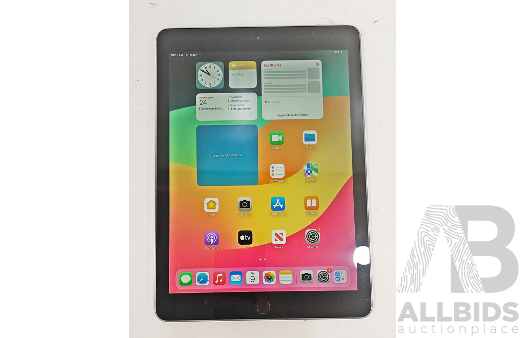 Apple (A1893) 9.7-Inch Wi-Fi 32GB IPad (6th Gen)