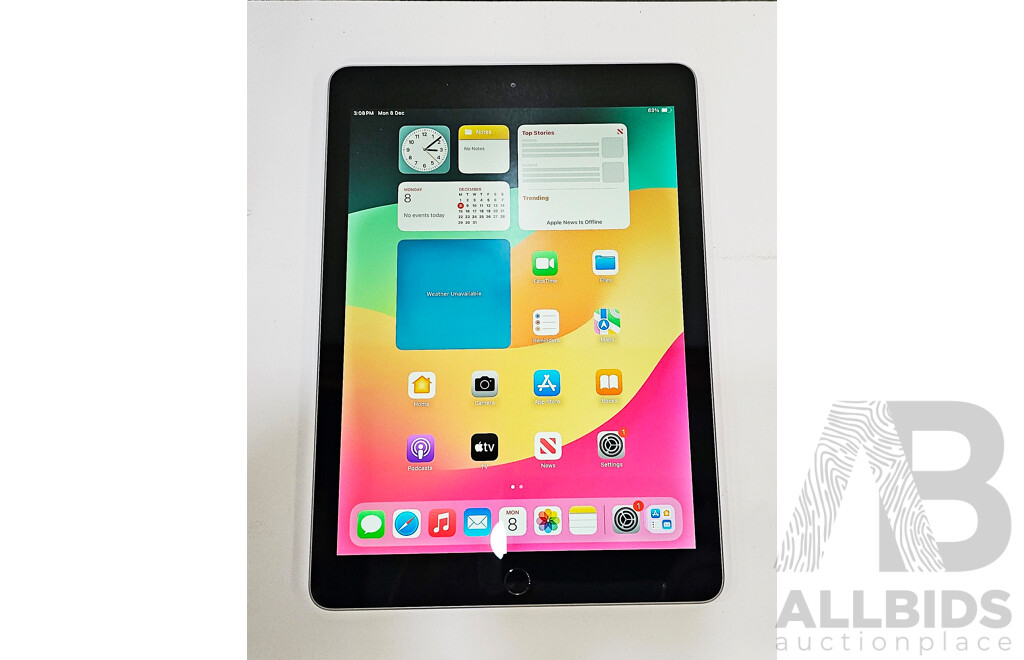 Apple (A1893) 9.7-Inch Wi-Fi 32GB IPad (6th Gen)