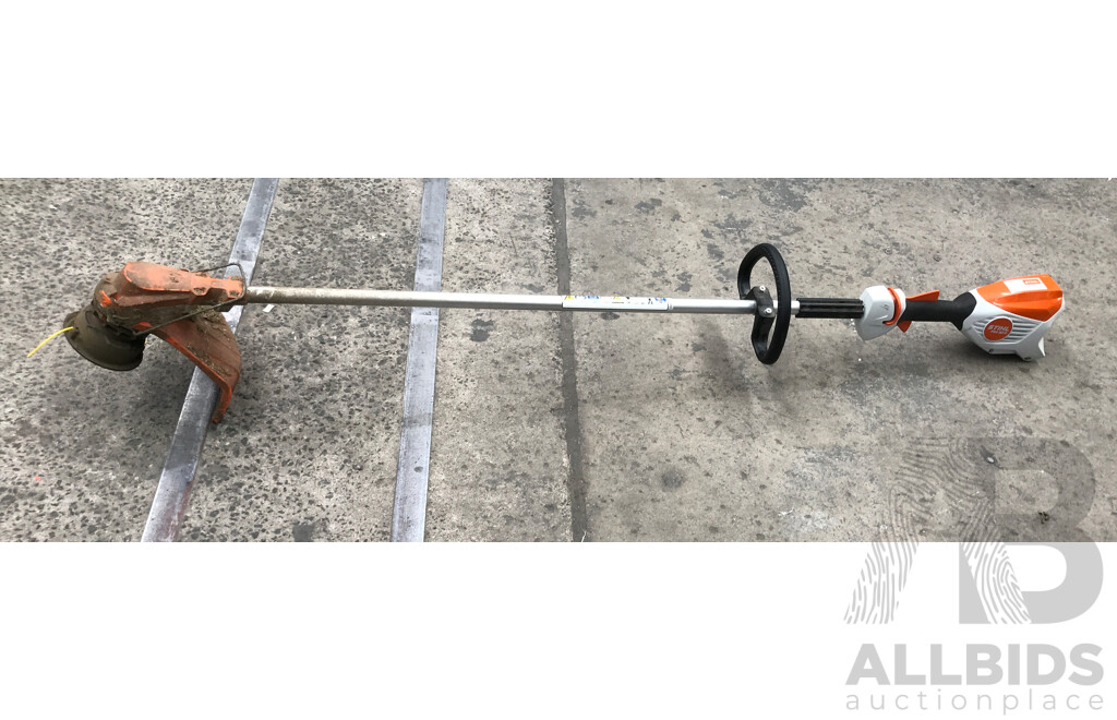 STIHL (FSA-50) Battery-Operated Grass Trimmer with Professional Helmet Kit and Charger