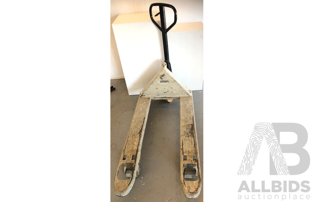 Crown Hydraulic Pallet Jacket