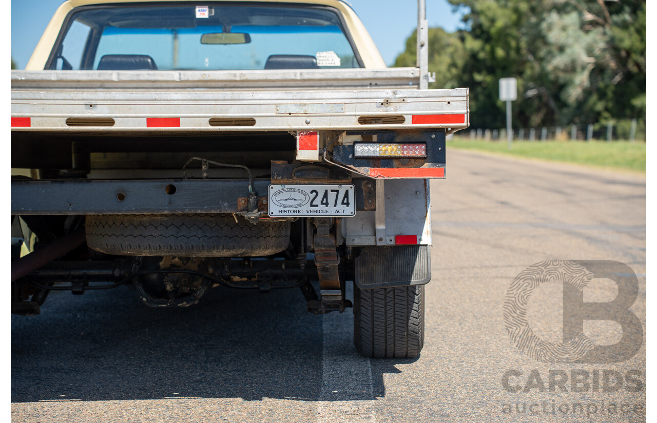 9/1978 Holden HZ One Tonner 2d Tray Back Utility Cream 3.3L