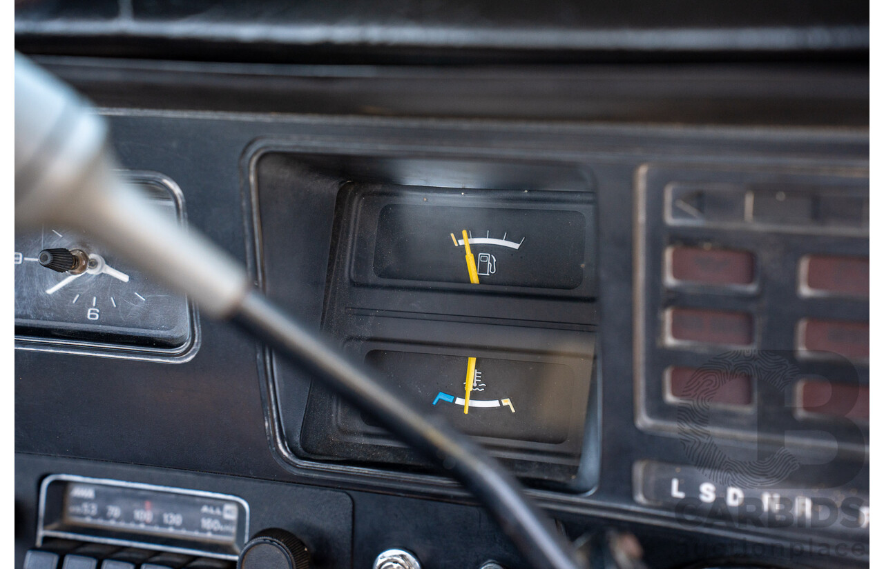 9/1978 Holden HZ One Tonner 2d Tray Back Utility Cream 3.3L