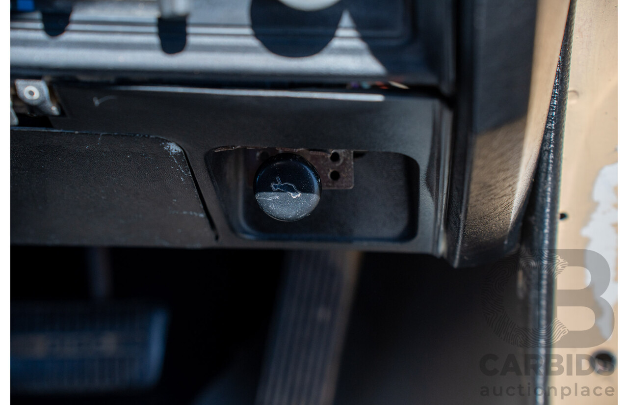 9/1978 Holden HZ One Tonner 2d Tray Back Utility Cream 3.3L