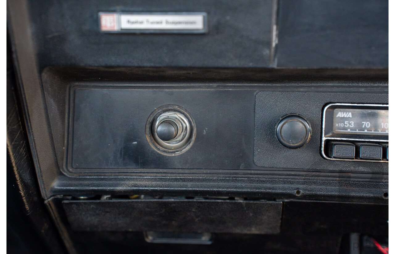 9/1978 Holden HZ One Tonner 2d Tray Back Utility Cream 3.3L