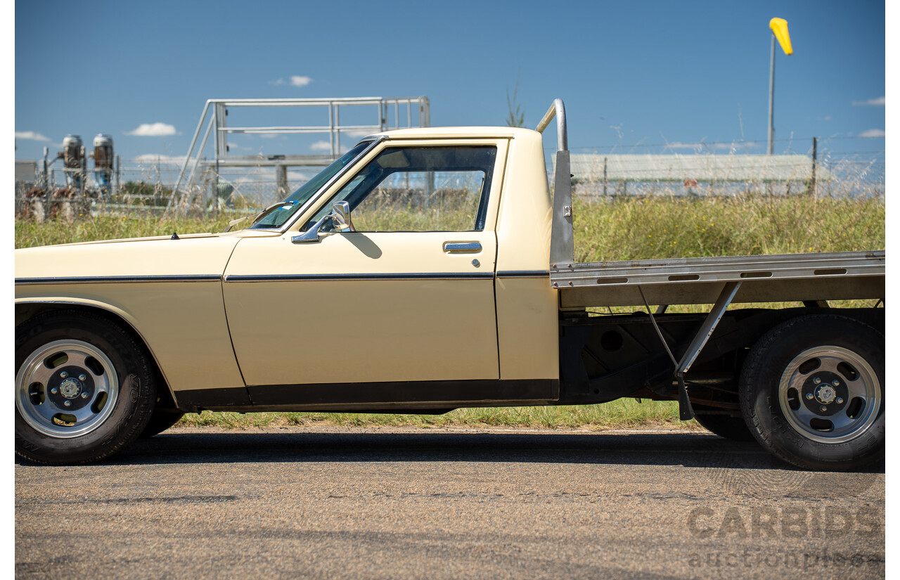 9/1978 Holden HZ One Tonner 2d Tray Back Utility Cream 3.3L