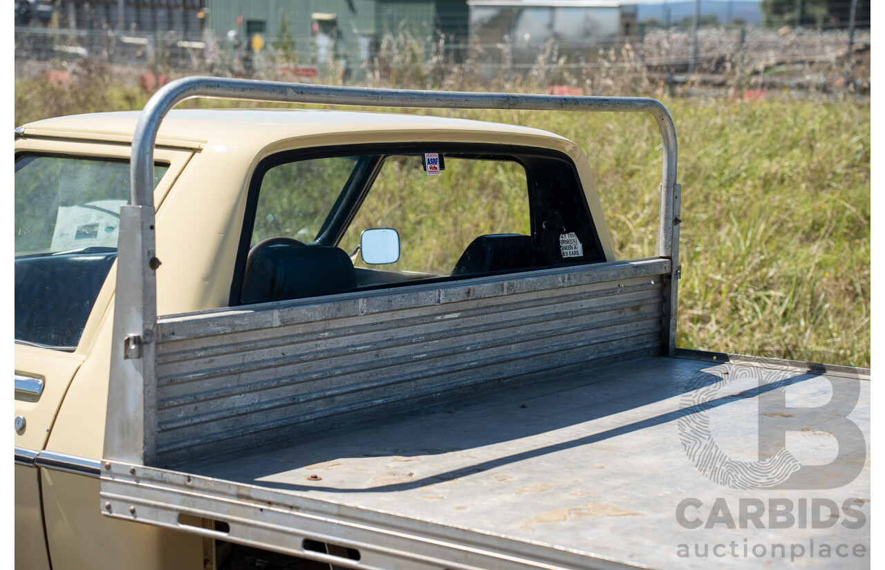 9/1978 Holden HZ One Tonner 2d Tray Back Utility Cream 3.3L