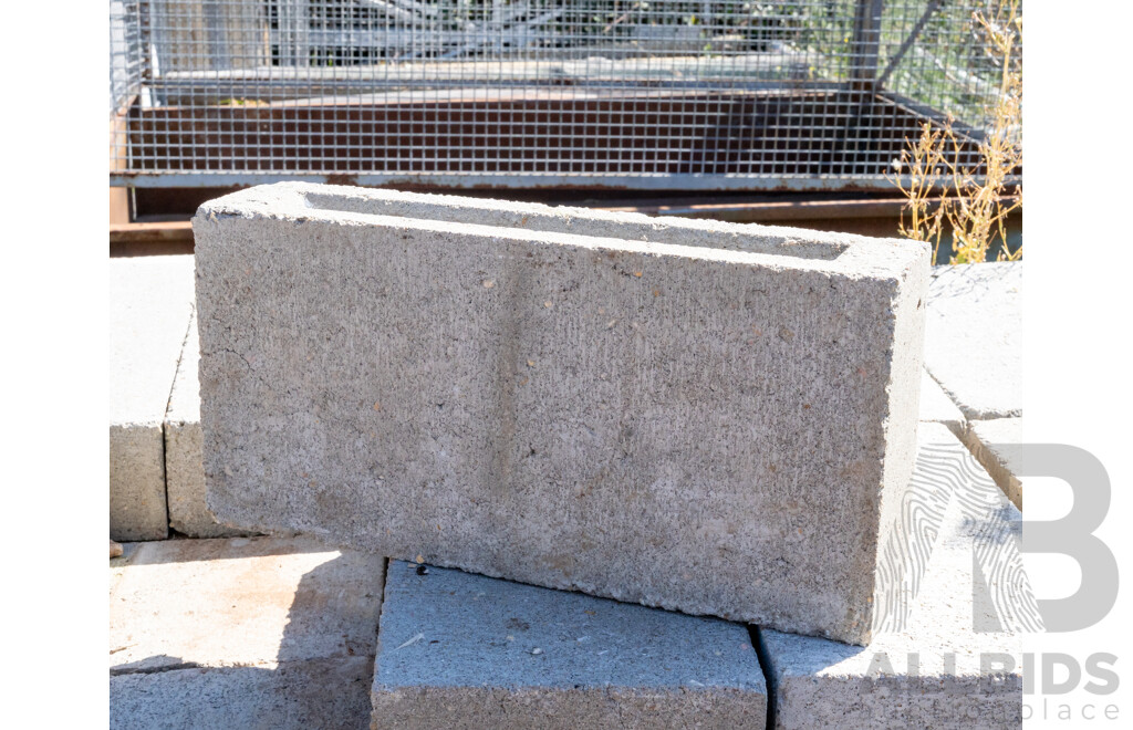 Job Lot Quantity of 4 Pallets of Besser Blocks ETC