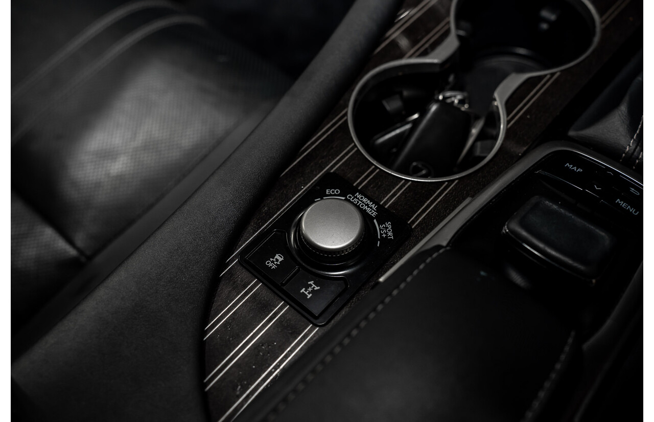 11/2016 Lexus Rx350 Sports Luxury (AWD) GGL25R MY17 4d Wagon Sonic Titanium Metallic V6 3.5L