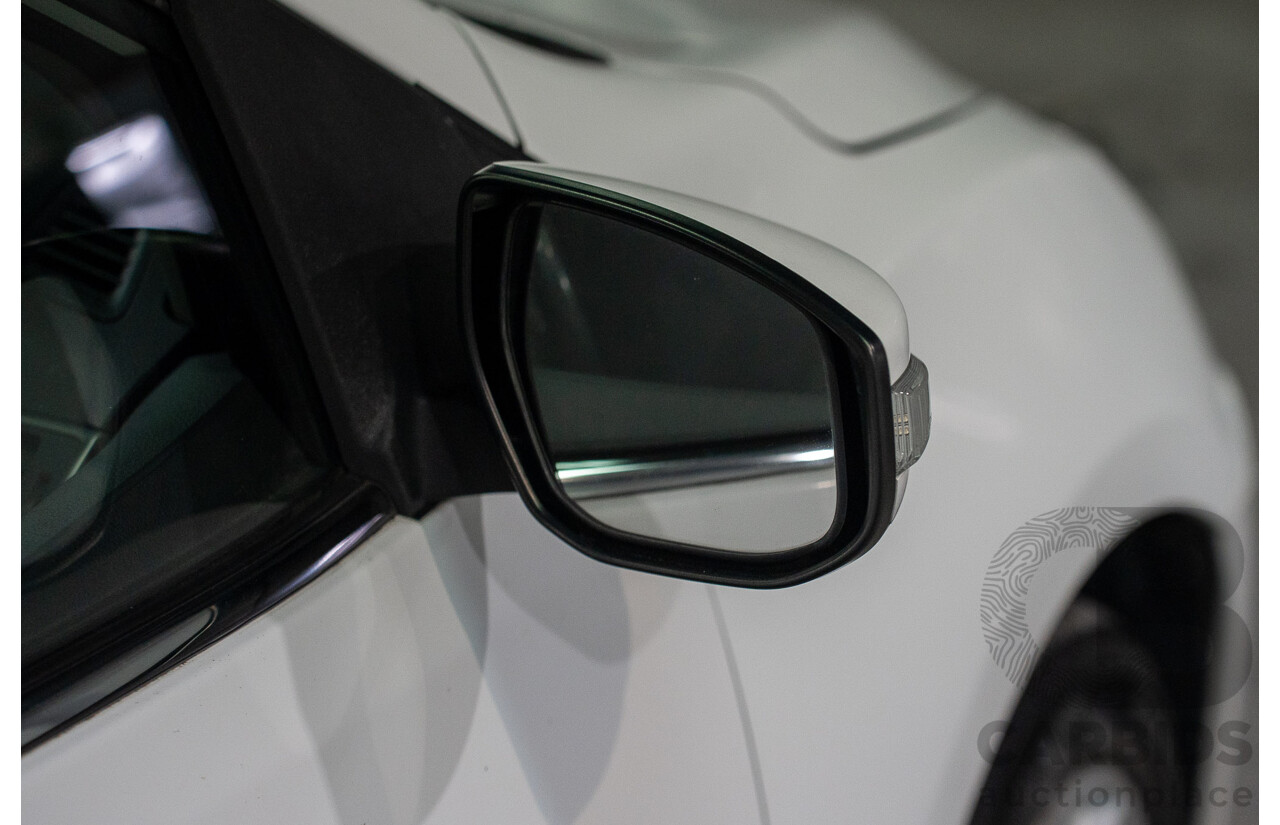 6/2014 Nissan Pulsar ST-L C12 5d Hatchback Polar White 1.8L