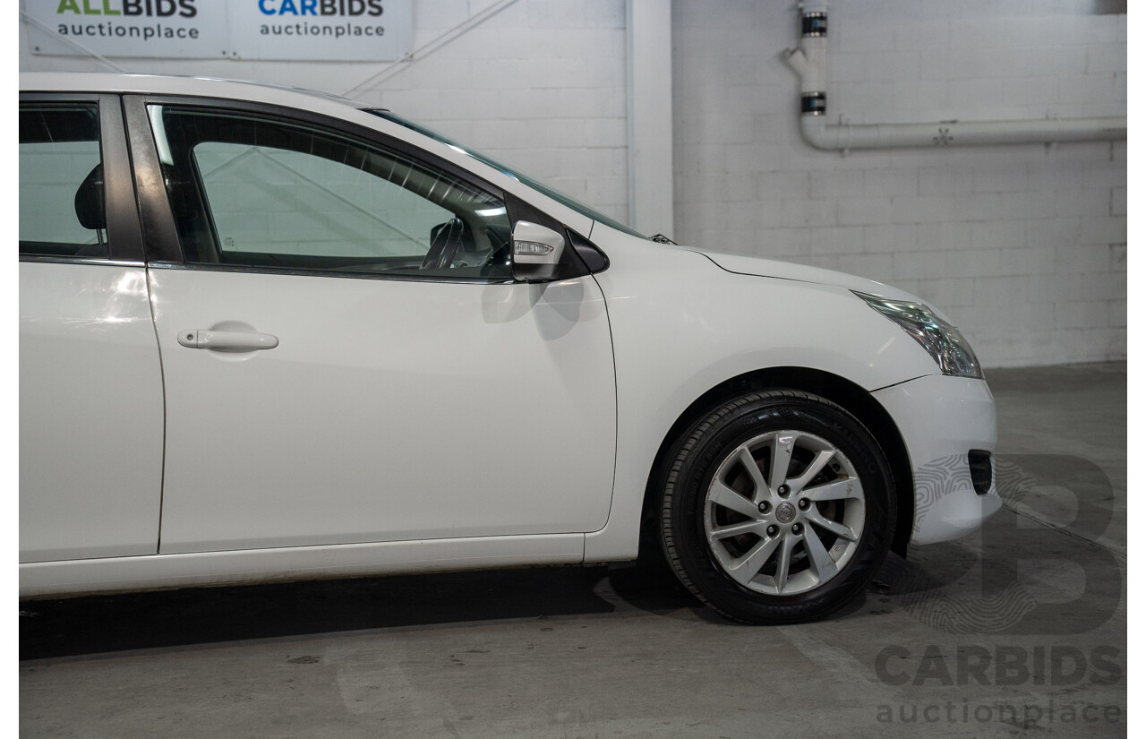6/2014 Nissan Pulsar ST-L C12 5d Hatchback Polar White 1.8L