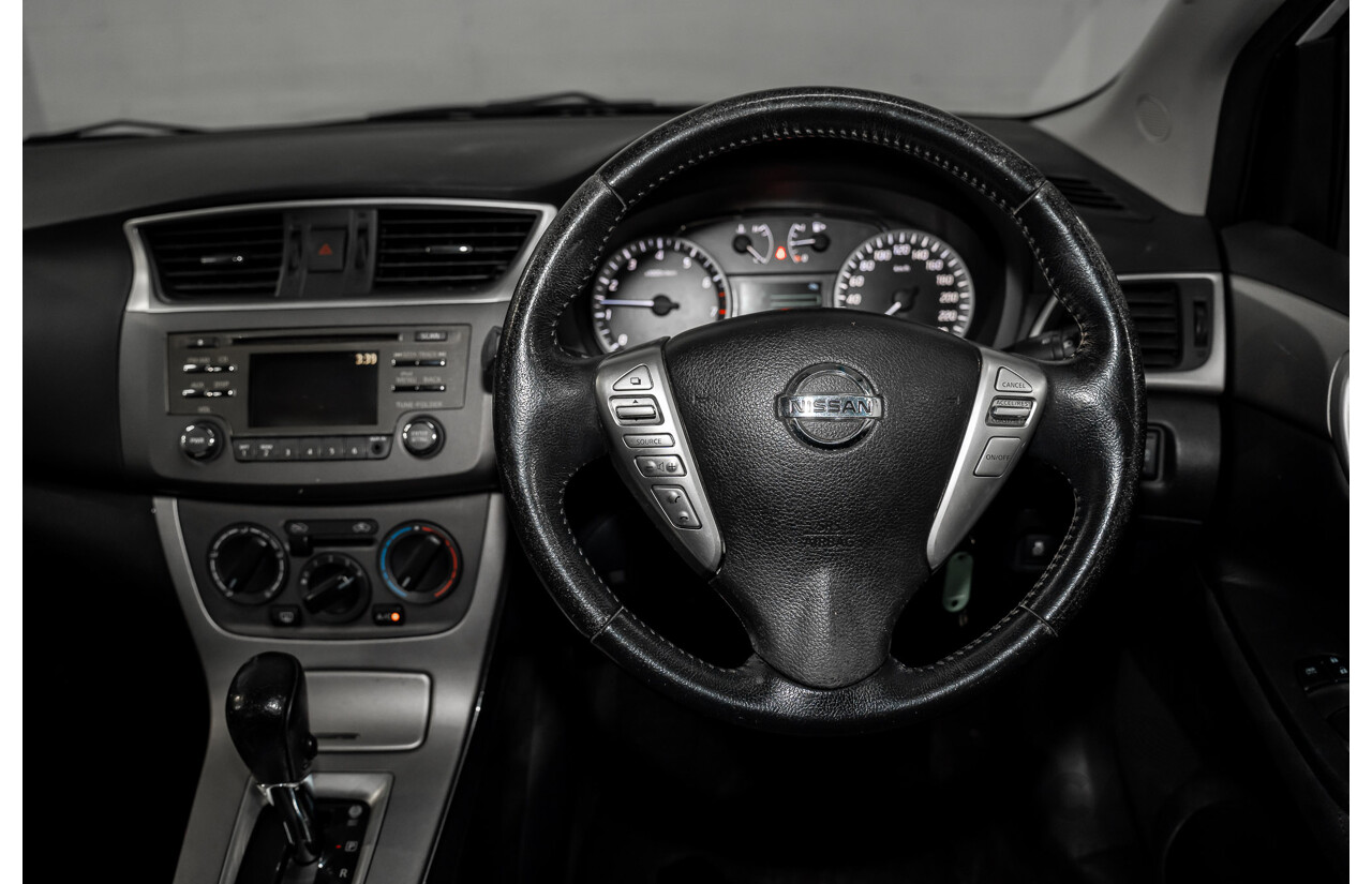 6/2014 Nissan Pulsar ST-L C12 5d Hatchback Polar White 1.8L