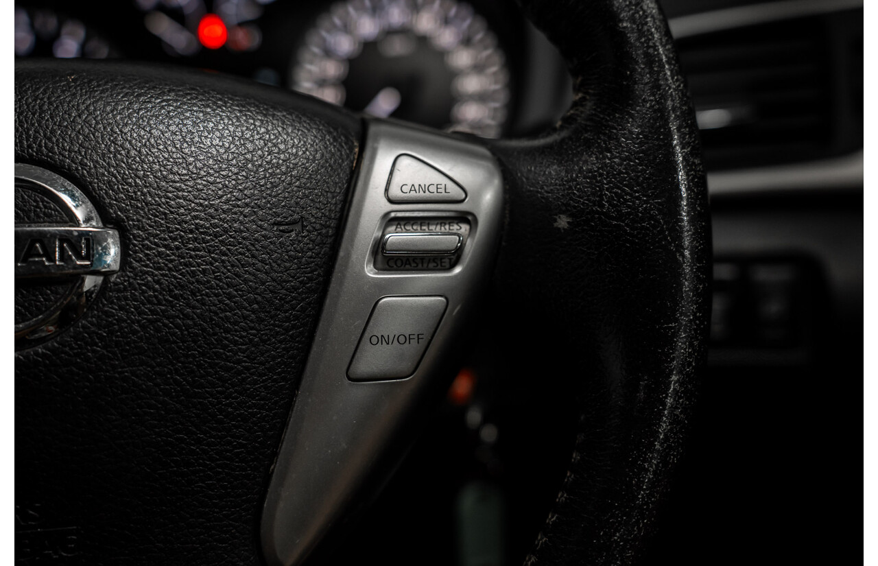 6/2014 Nissan Pulsar ST-L C12 5d Hatchback Polar White 1.8L