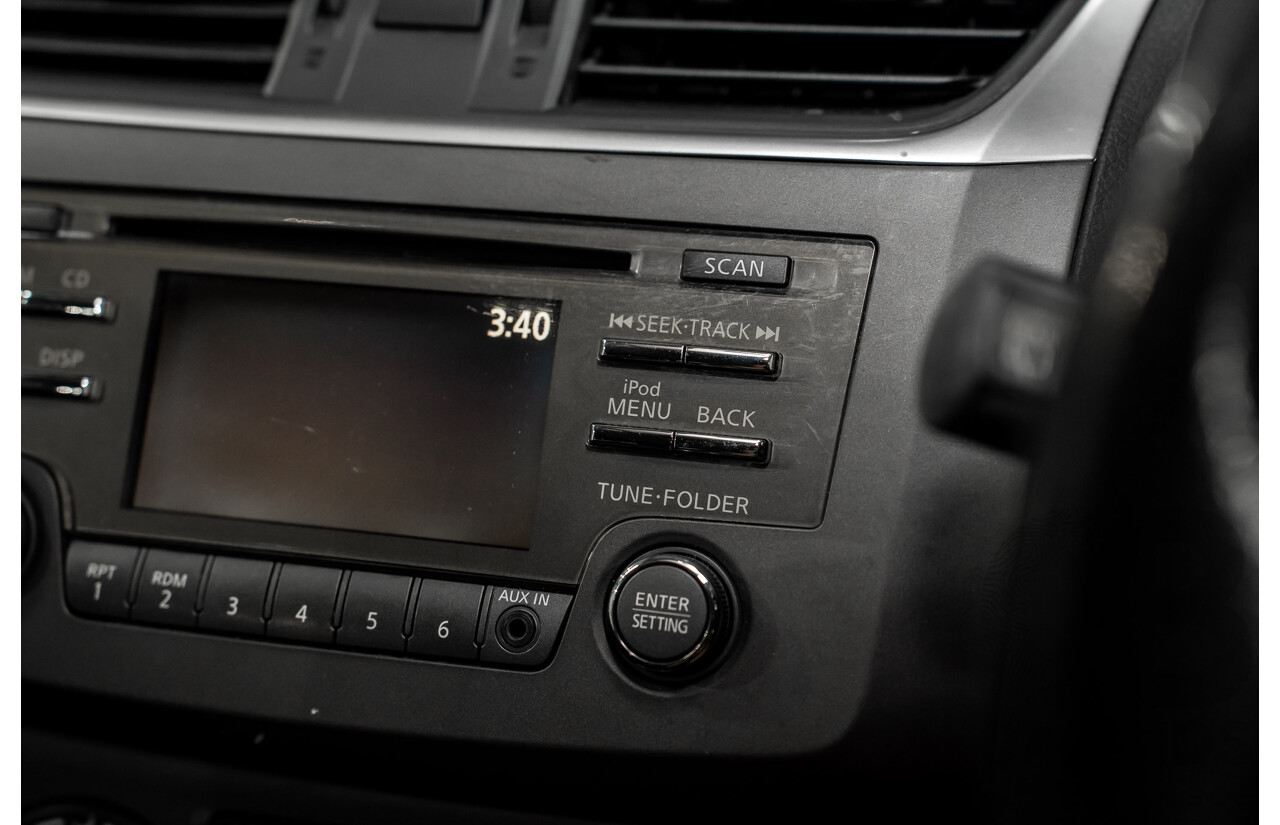 6/2014 Nissan Pulsar ST-L C12 5d Hatchback Polar White 1.8L