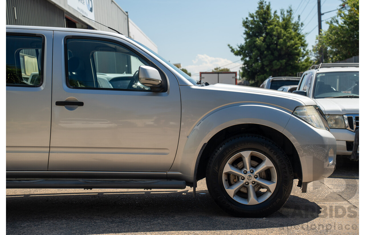 01/2013 Nissan Navara ST (4x2) D40 MY12 Dual Cab P/Up Silver Lightning Metallic Turbo Diesel 2.5L