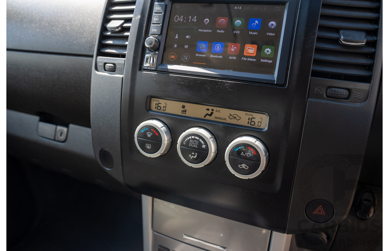 01/2013 Nissan Navara ST (4x2) D40 MY12 Dual Cab P/Up Silver Lightning Metallic Turbo Diesel 2.5L