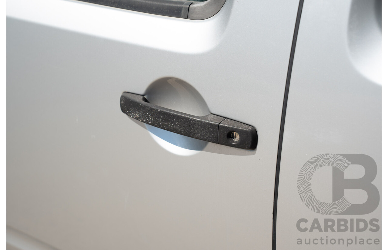 01/2013 Nissan Navara ST (4x2) D40 MY12 Dual Cab P/Up Silver Lightning Metallic Turbo Diesel 2.5L