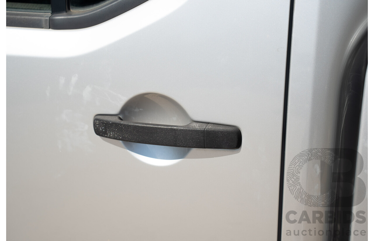 01/2013 Nissan Navara ST (4x2) D40 MY12 Dual Cab P/Up Silver Lightning Metallic Turbo Diesel 2.5L