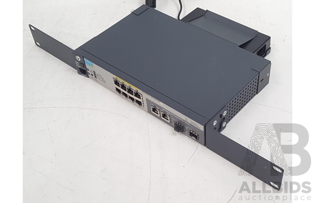 HP (J9562A) 2915-8G PoE 8-Port Gigabit Ethernet Switch w/ Power Supply