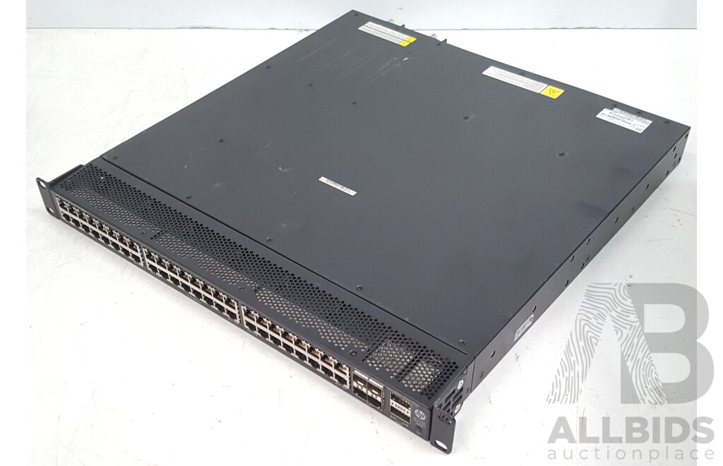 HP (JG894A) FlexFabric 5700-48G-4XG-2QSFP+ 48-Port Managed Gigabit Switch