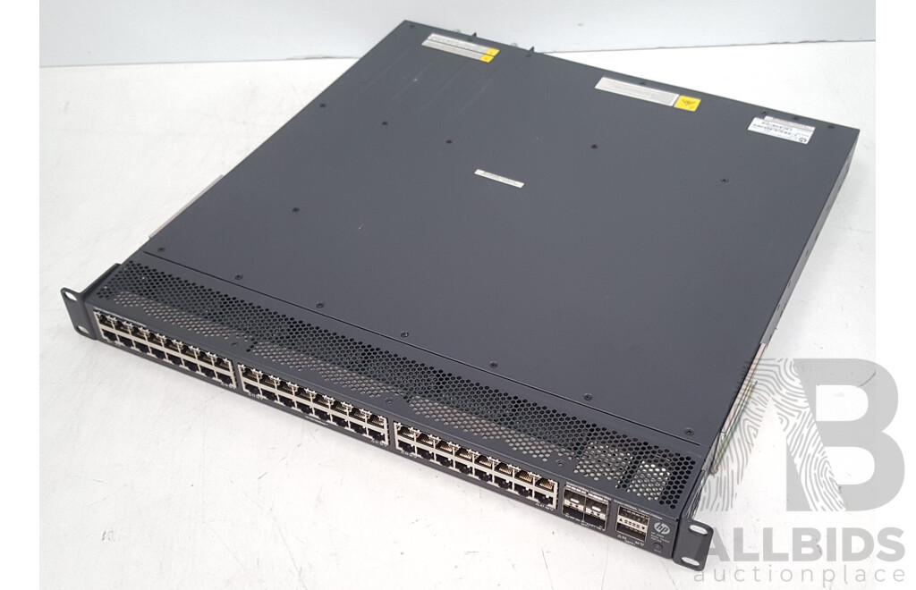 HPE (JG510A) FlexFabric 5900AF-48G-4XG-2QSFP+ 48-Port Managed Gigabit Switch