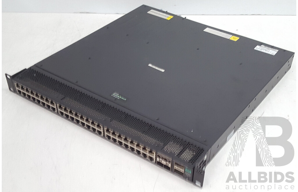 HP (JG894A) FlexFabric 5700-48G-4XG-2QSFP+ 48-Port Managed Gigabit Switch