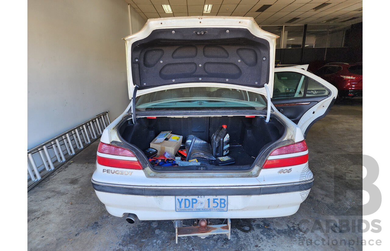12/2002 Peugeot 406 SV D9 (II) 4d Sedan White 2.9L